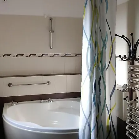 Mia Apartman *